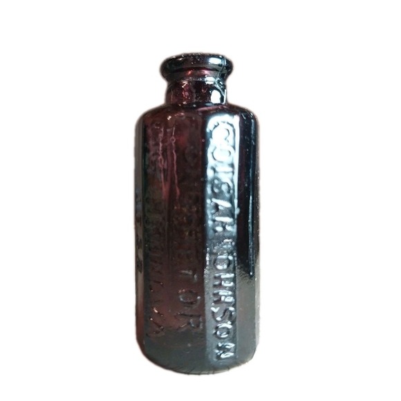 Vtg Lot Of 3 Miniature Bitters Bottles.Purple 2", Amber Wheaton 2", Clear 1 1/4" - Picture 2 of 14